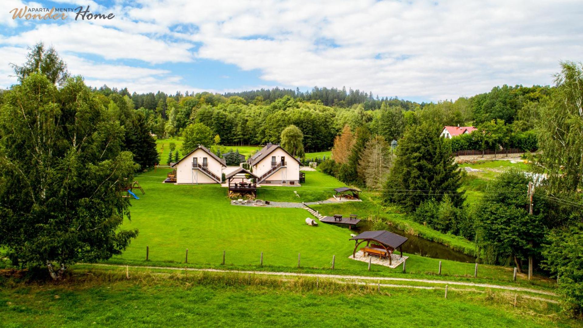 Apartamenty Czerwony Dworek - Duzy Teren Zielony, Plac Zabaw, Miejsce Na Grilla I Staw Z Mozliwoscia Wedkowania, Boisko Mysłakowice Exteriér fotografie